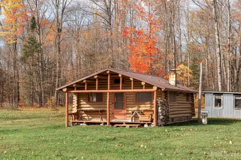 Hunting Land with Log Cabin