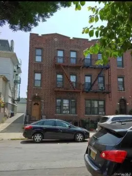 Astoria Multifamily Property For Sale