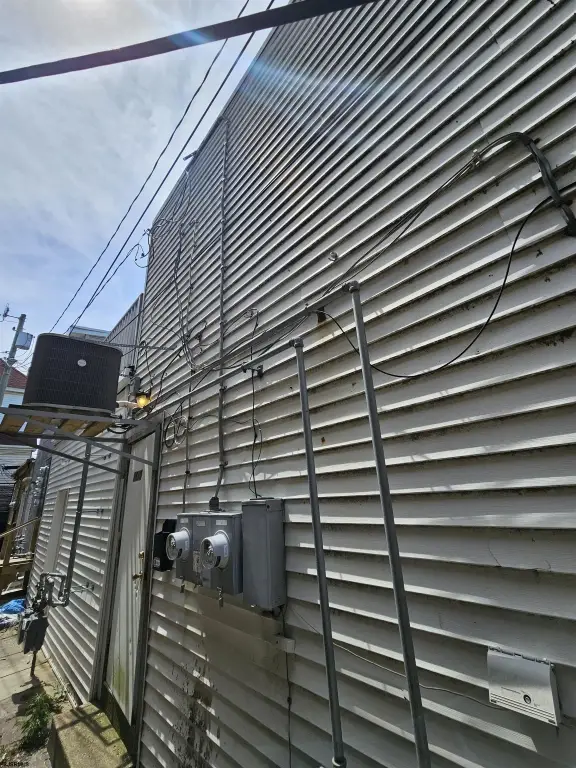 Picture 4