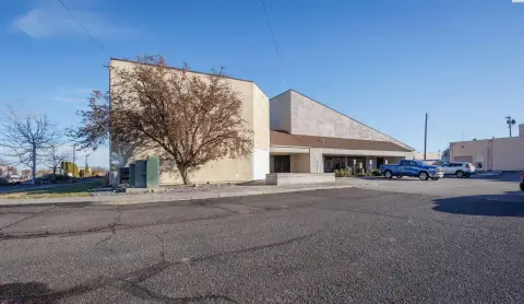 Kennewick Office For Sale