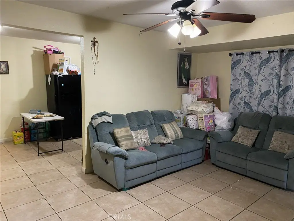 Picture 12