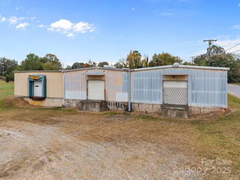 Salisbury Heavy Industrial Building For Sale