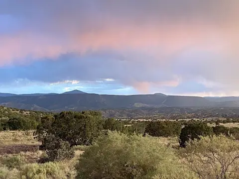 Abiquiu Homesite with Expansive Views