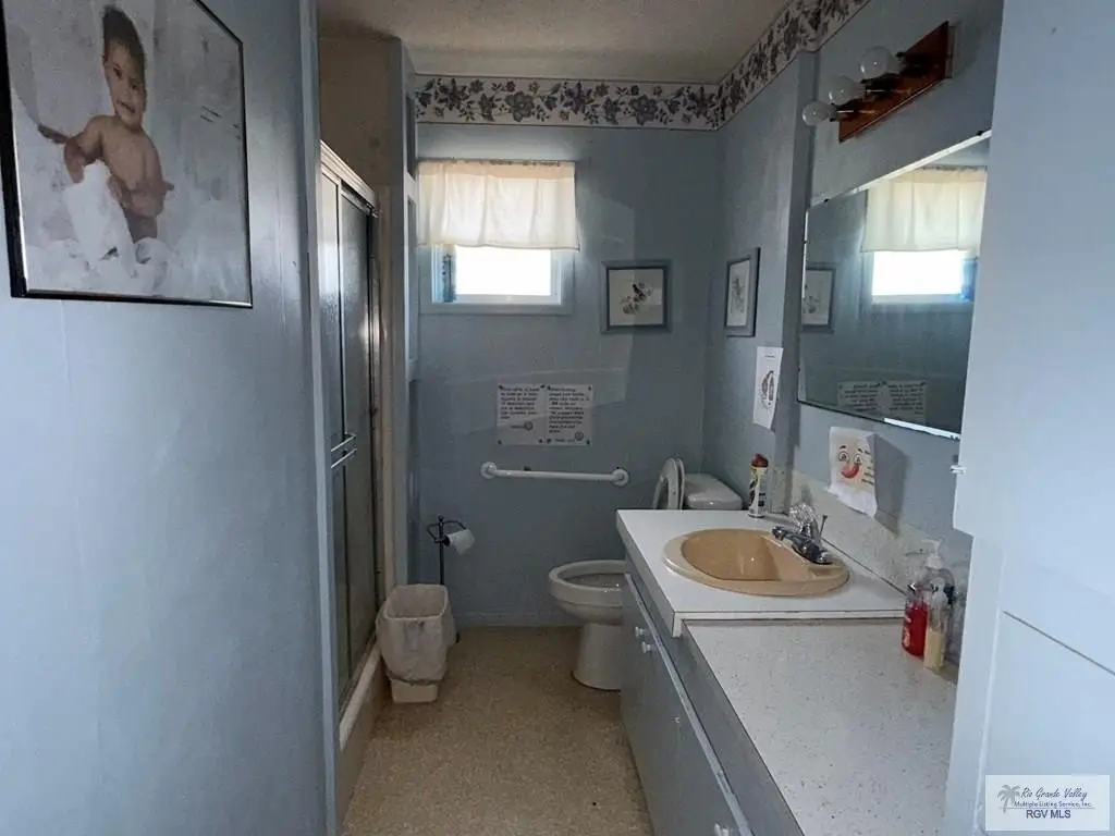 Picture 16
