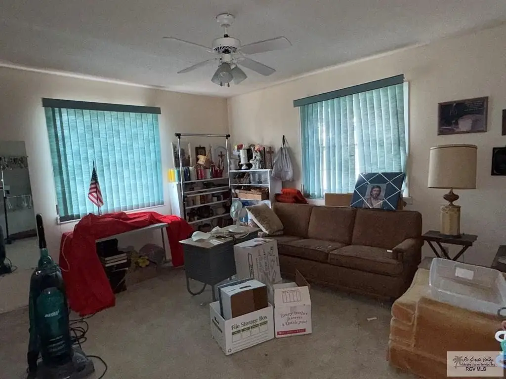 Picture 18