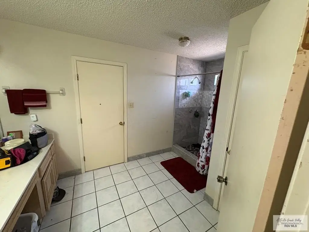 Picture 23