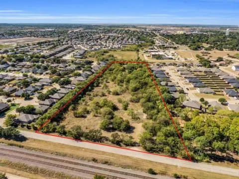8 Acres in Crowley, Texas