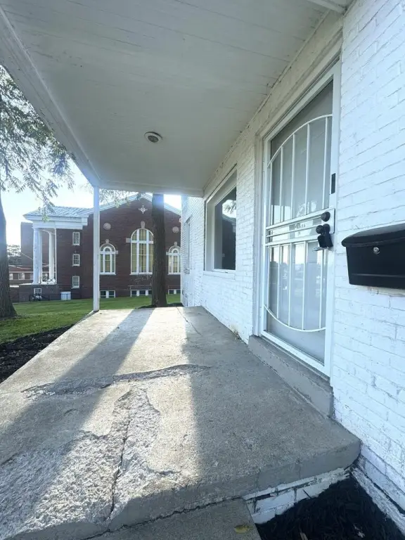 Picture 5