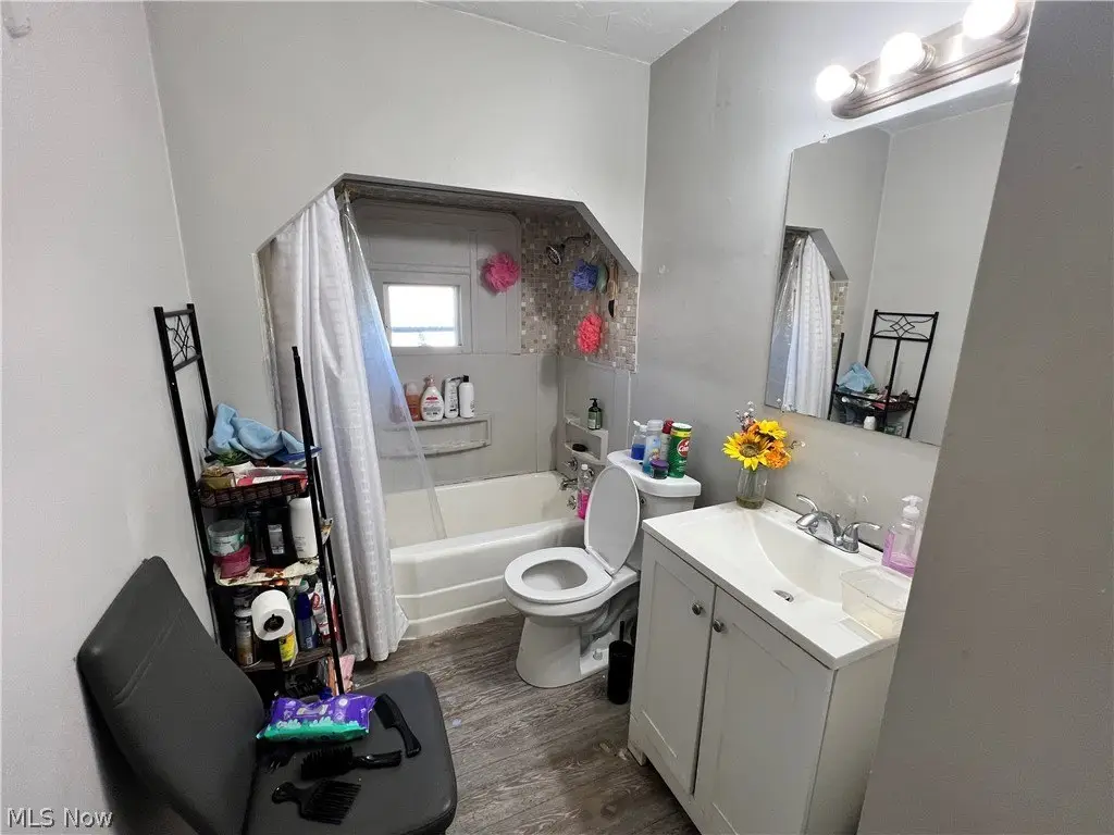 Picture 19