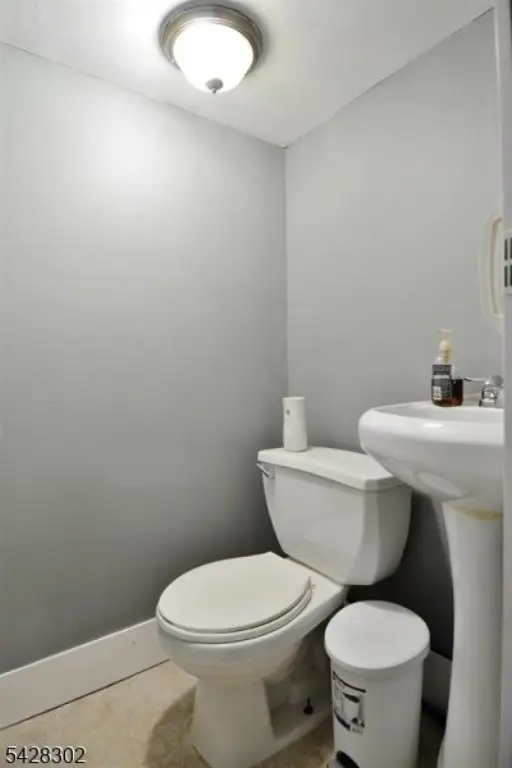 Picture 33