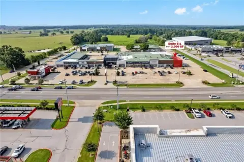 Springdale Office/Retail Corner Unit