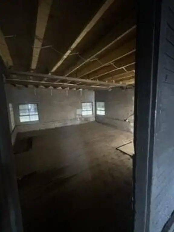 Picture 4