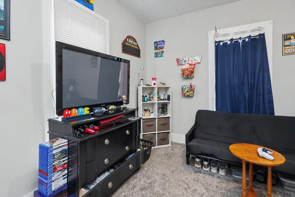 Picture 12