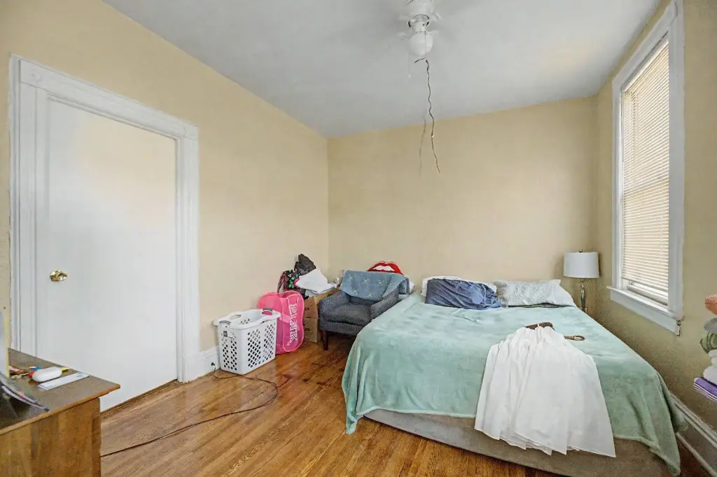 Picture 19