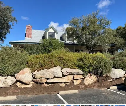 Coarsegold Office Building with Development Potential