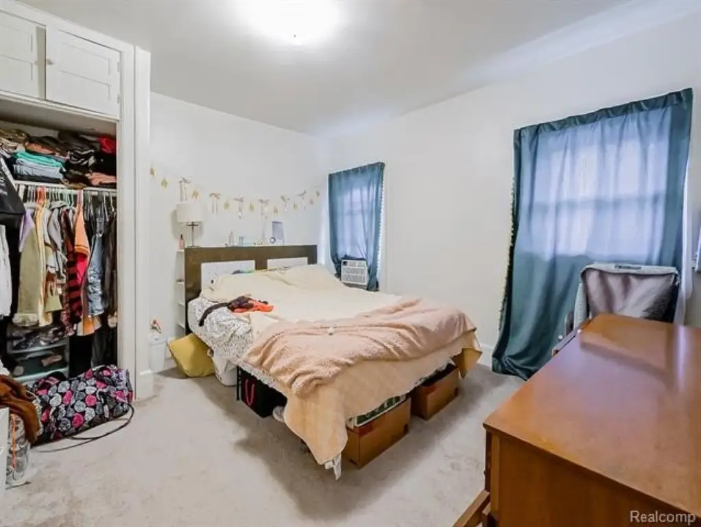 Picture 19