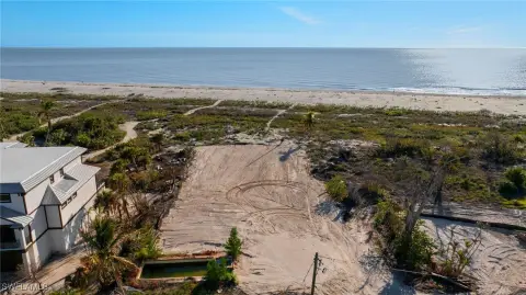 Sanibel Gulf-Front Lot Opportunity