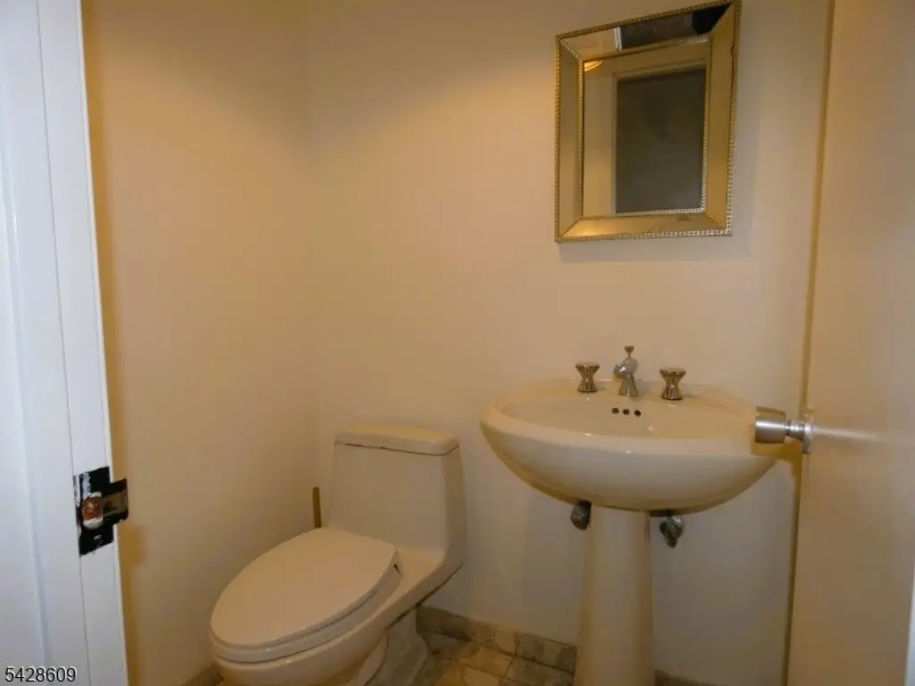 Picture 28
