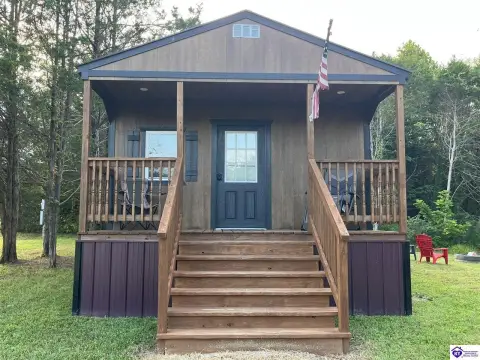 Residential Farm with Cottage