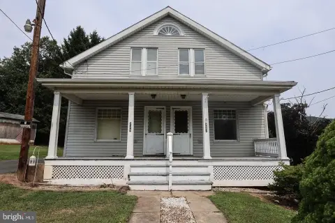 Duplex with Detached Garage