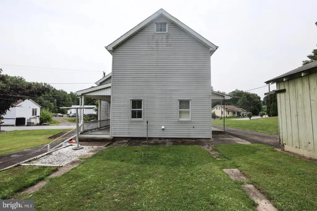 Picture 16