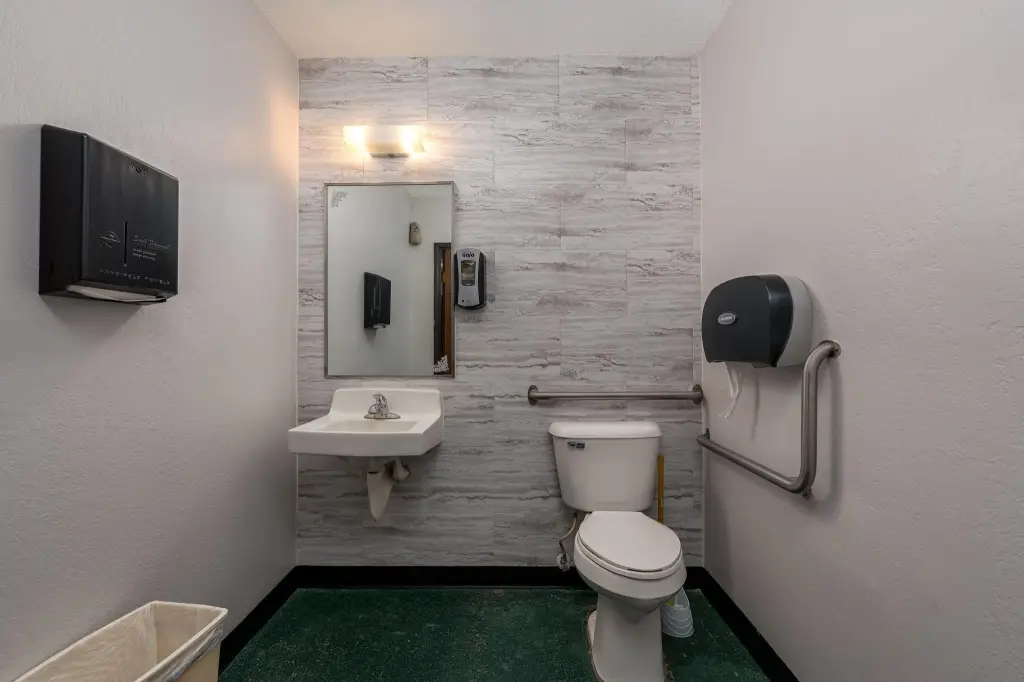 Picture 18