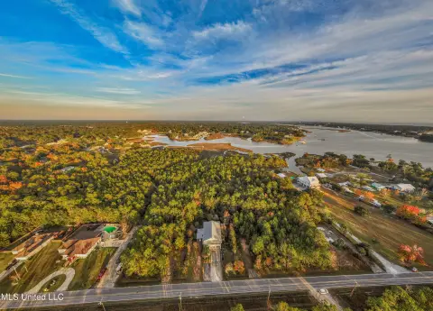 Waterfront Land with Deep Water