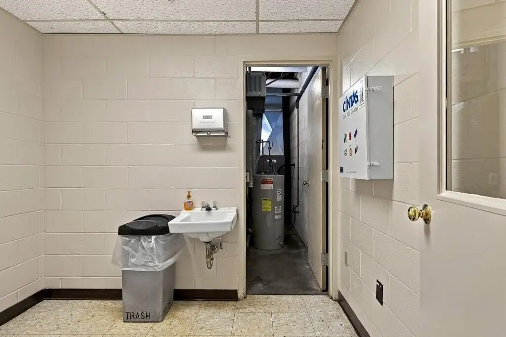 Picture 18