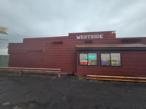 Tulelake Commercial Property with Income