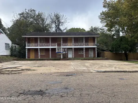 Multi-Family Near Jackson State