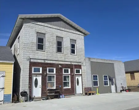 Akeley MN Six-Plex Apartments