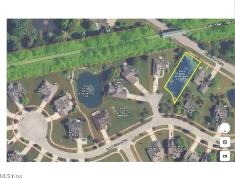 Residential Lot in Fox Pointe