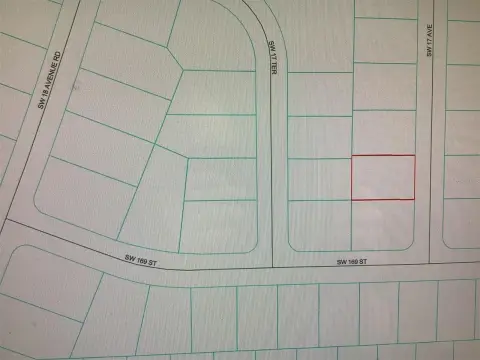 Residential Land in Ocala, FL