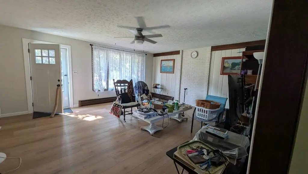 Picture 19