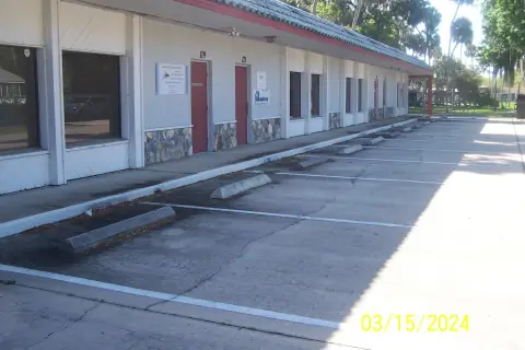 Ground-Floor Office Unit