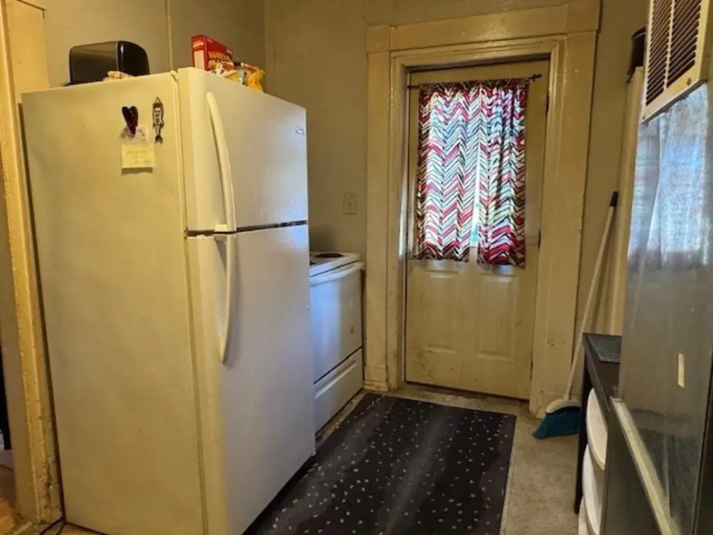 Picture 5