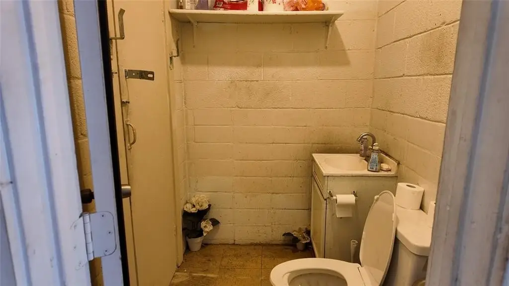 Picture 19