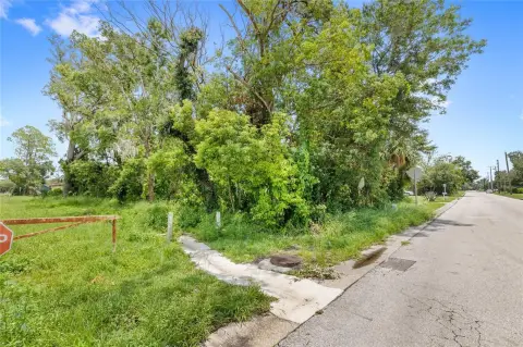 Vacant Lot Near Sanford Airport