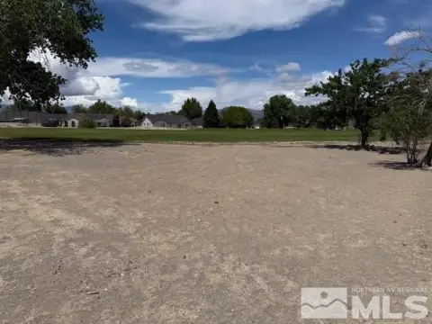 Golf Course Lot in Fernley