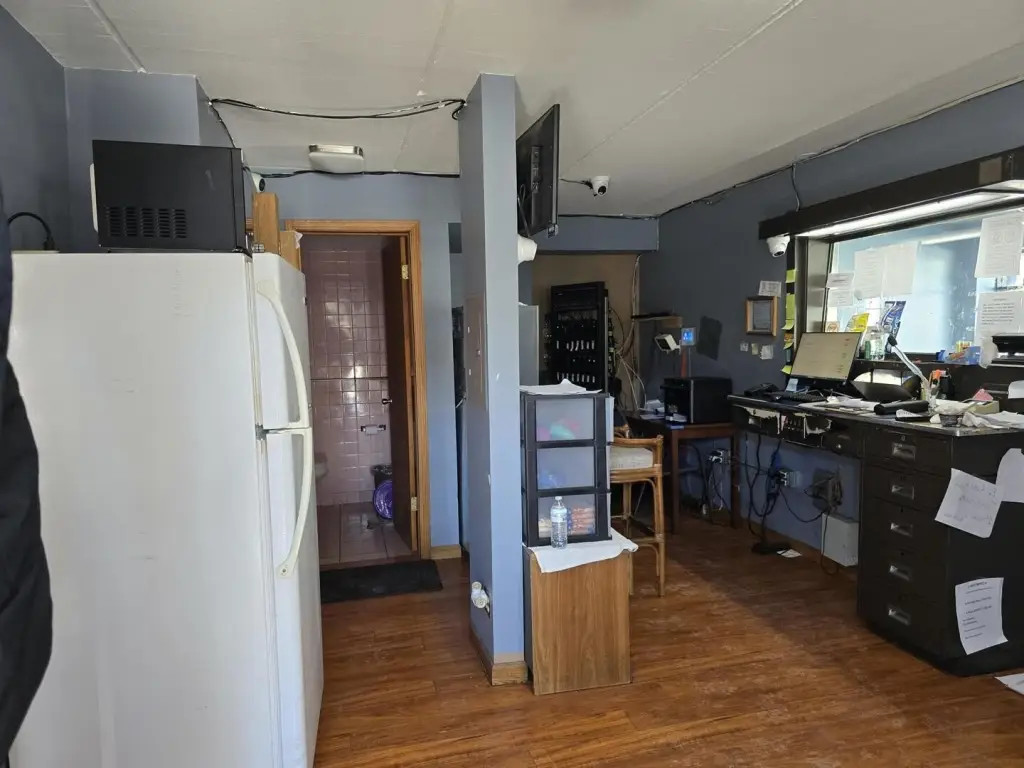 Picture 17
