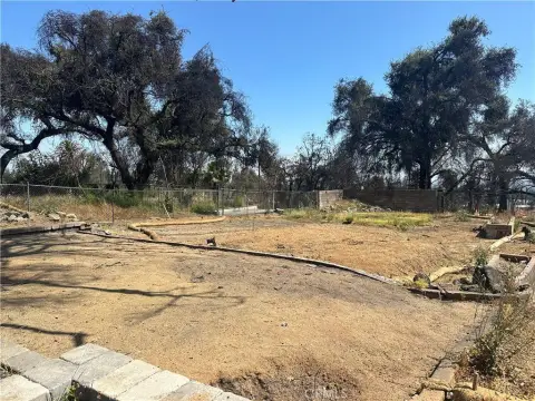 Altadena Land with Mountain Views