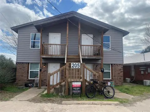 Kaufman Quadruplex Investment Opportunity