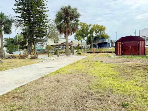 Waterfront Lot with Gulf Access