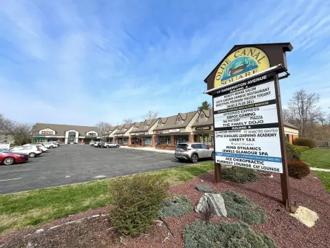 Fully Leased Retail & Office Plaza