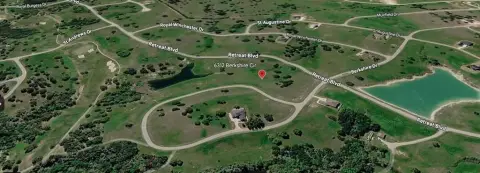 Residential Lot in Golf Community