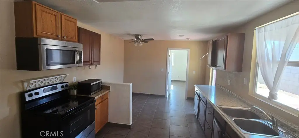 Picture 12