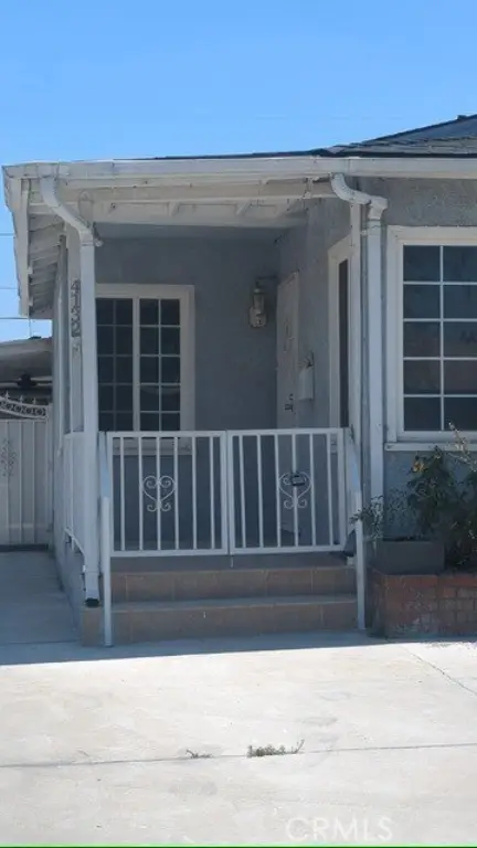 Picture 4