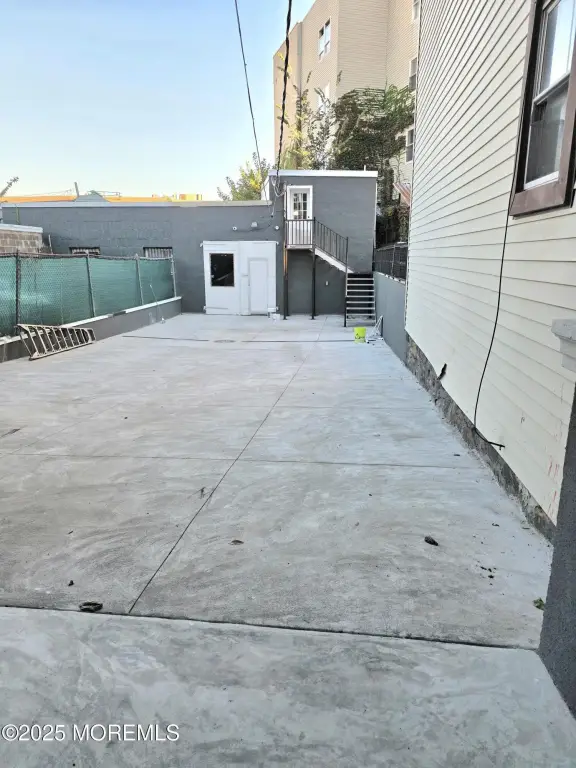 Picture 5
