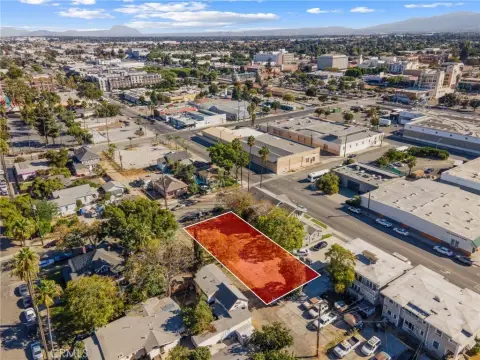 Pomona Development Opportunity: Vacant Lots