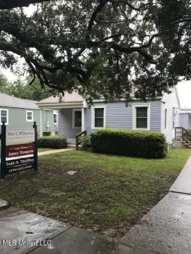 Versatile Gulfport Property For Sale